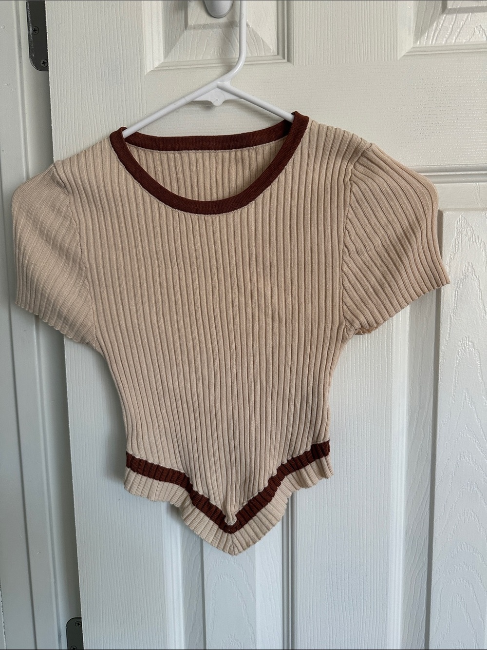 Beige Ribbed Short Sleeve Top with Brown Trim